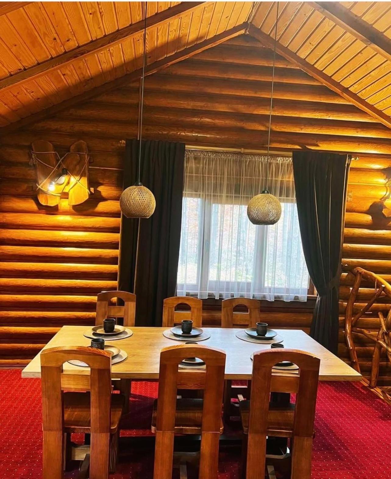 Львівське Передмістя Котедж Lodge Lviv